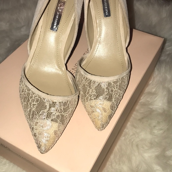 BCBGeneration Tori Lace Pump - Picture 2 of 4